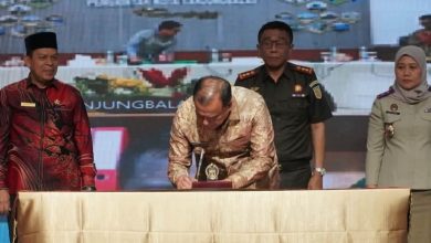 Photo of Untuk Kepastian dan Perlindungan Hukum, Bupati Karo Teken MoU Percepatan Pendaftaran Tanah Wakaf
