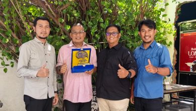 Photo of Komunitas Merah Mata Fishing Silaturahmi dengan Ketua Kadin Aceh Barat Daya, Perkuat Sinergi dan Dukungan untuk Kegiatan Komunitas