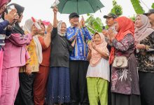 Photo of Impian Puluhan Tahun Terwujud, warga Dusun Rejo dan Abadi Tandem Hilir II Kini Nikmati Jalan Beraspal