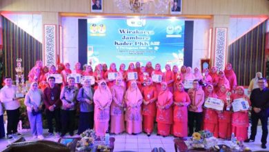 Photo of TP PKK Pasaman Ukir Prestasi Gemilang, Raih Juara Umum Lomba Gerakan PKK Tingkat Sumbar 2026