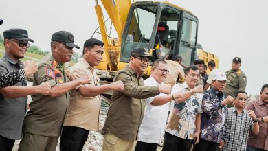 Photo of Bupati Deli Serdang Pimpin Penertiban Bangunan Tanpa Izin di Kawasan Sawah Dilindungi