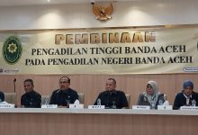 Photo of Ketua Pengadilan Tinggi Adakan pembinaan di Kalangan Pengadilan Negeri BNA dan berpesan Jangan Obral Putusan Bebas