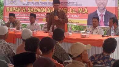 Photo of Di Reses Ustadz H Salman Alfarisi, Lc, MA, Warga Sampaikan Aspirasi Program MBG Untuk Balita
