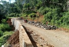 Photo of Perjuangan Khairuddin Simanjuntak Berbuah Nyata, Ruas Jalan Panti–Simpang Empat Direhabilitasi