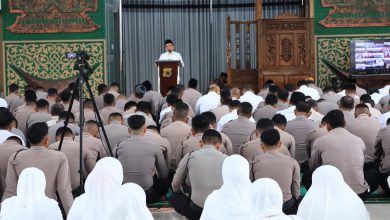 Photo of Polda Aceh Gelar Peringatan Maulid Nabi Muhammad SAW, Ajak Personel Teladani Akhlak Rasulullah dalam Bertugas