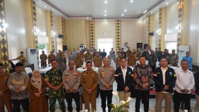 Photo of Polda Aceh Siap Bersinergi Agar Kawasan Rawan Tanaman Terlarang Jadi Lahan Produktif