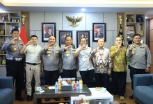 Photo of Kapolda Aceh Sambut Silaturahmi Asisten Deputi KemenPAN-RB