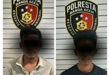 Photo of Polisi Tangkap Dua Terduga Pelaku Penggelapan Motor Milik TNI