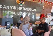 Photo of Pengukuran Terjadwal, Warga Kota Bengkulu Rasakan Presisi Waktu Jadwal Ukur Tanah