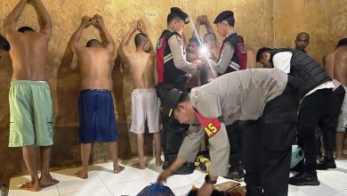 Photo of Piket Pawas Polres Aceh Timur Razia Ruang Tahanan, 37 Tahanan Diperiksa