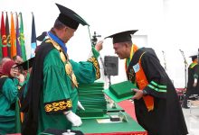 Photo of Unimal Wisuda 1.247 Lulusan, Brigjen TNI Ali Imran Raih Gelar Magister