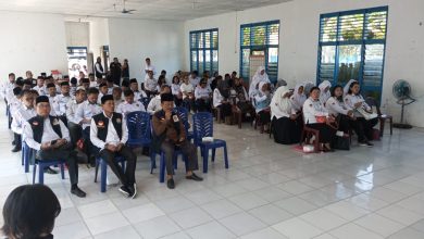 Photo of FKUB Deli Serdang Gelar Sosialisasi Penguatan Moderasi Agama bagi Tokoh dan Penyuluh Agama