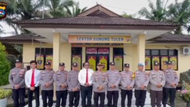Photo of Polsek Gunung Tuleh Torehkan Sejumlah Capaian, Kepemimpinan Iptu Adean Putra Perkuat Penegakan Hukum dan Kemitraan