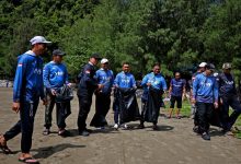Photo of Komunitas Merah Mata Fishing Rayakan HUT ke-6 Berbagi dengan Anak Yatim di Pantai Riting