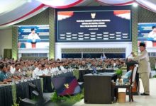 Photo of Presiden Prabowo Kumpulkan 800 Perwira Tinggi TNI dan Polri di Istana Untuk Ungkapkan Keadaan Negara Saat Ini