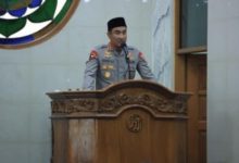 Photo of Kapolri Jendral Suyudi Ceramahi Anggota  Usai Salat Jumat di Mabes Polri
