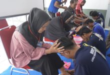 Photo of Momen Haru Pembasuhan Kaki Orang Tua di Lapas Pematang Siantar