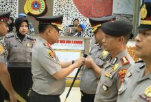 Photo of Kapolda dan Wakapolda Aceh Dianugerahi Pin Emas Kapolri