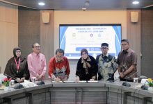 Photo of Rektor UNMUHA dan Walikota Banda Aceh Menandatangani MoU Kemitraan Strategis