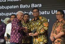 Photo of Lima Kali Berturut-turut, Deli Serdang Raih Predikat Informatif