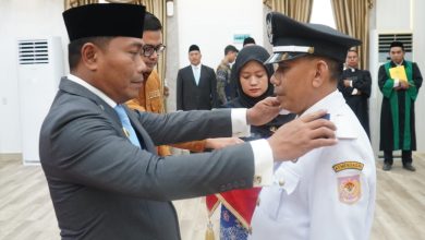 Photo of Wakil Bupati Deli Serdang Lantik 54 Pejabat Pemkab, Ini Nama Namanya