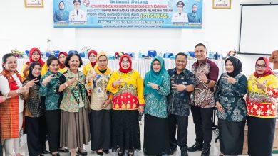 Photo of Terima Modal dan Peralatan Usaha, Jelita Dorong Pemenang PTP2WKSS Kembangkan Usaha Produktif Keluarga