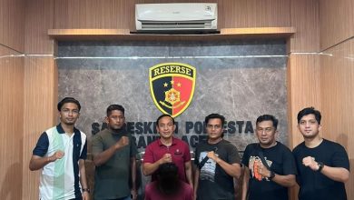 Photo of Cekcok Usai Kecelakaan, Pria di Banda Aceh Tusuk Pengendara Motor Hingga Masuk RSUZA