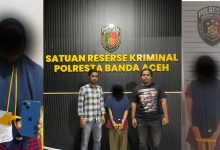 Photo of Polisi Tahan ART Pencuri Emas Majikan 12 Mayam, Dijual Rp 75 Juta, Uang Hasil Penjualan Membayar Hutang dan Beli Iphone
