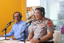 Photo of Dirlantas Polda Aceh Dialog di RRI Banda Aceh, Ajak Pengguna Jalan Utamakan Keselamatan